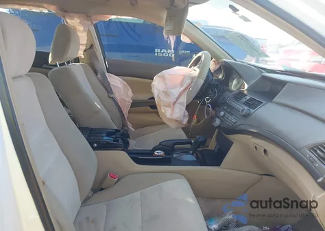 2009 Honda Accord 2.4 Lx from USA, damaged, VIN 1HGCP26339A174529